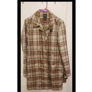 Gap light rain coat